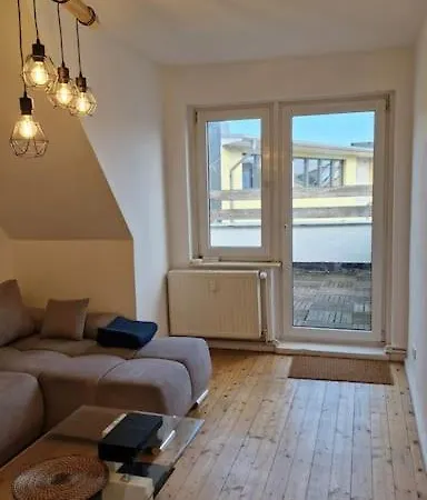 Gemutliches Mit Kamin Und Dachterrasse
