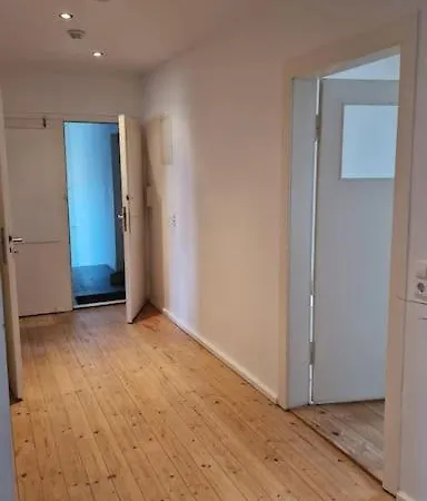 아파트 Gemutliches Mit Kamin Und Dachterrasse