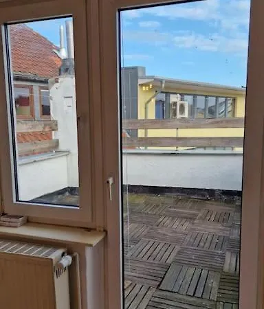 Gemutliches Mit Kamin Und Dachterrasse 아파트 *
